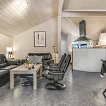 Holiday home Elvin - 2km From The Sea By Interhome Aalbaek
