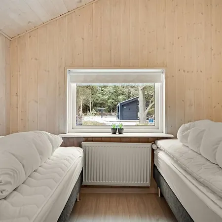 Elvin - 2km From The Sea By Interhome