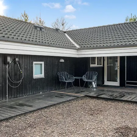 Elvin - 2km From The Sea By Interhome Holiday home Aalbaek